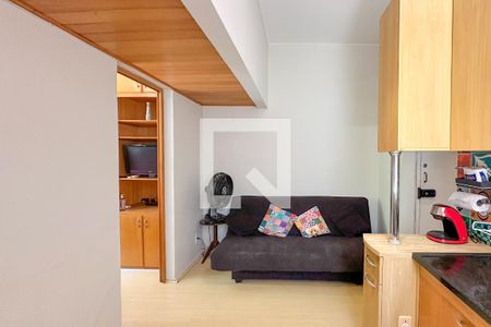 Sala/Cozinha de apartamento para alugar com 1 quarto, 25m² em Copacabana, Rio de Janeiro
