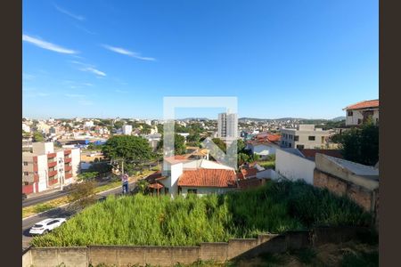 vista Sala / Copa de apartamento para alugar com 2 quartos, 135m² em Jardim da Cidade, Betim