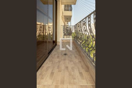 Sacada de apartamento à venda com 3 quartos, 99m² em Indianópolis, São Paulo