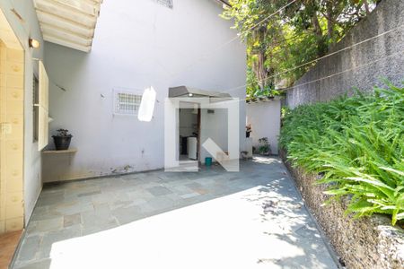 Quintal de casa de condomínio à venda com 3 quartos, 219m² em Sumarezinho, São Paulo