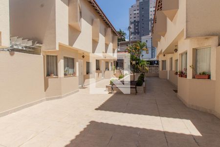 Área comum de casa de condomínio à venda com 3 quartos, 85m² em Vila Isolina Mazzei, São Paulo