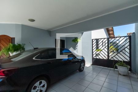 Garagem de casa à venda com 3 quartos, 174m² em Parque dos Passaros, São Bernardo do Campo