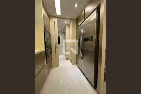 Apartamento à venda com 3 quartos, 120m² em Indianópolis, São Paulo