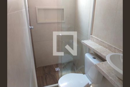 Casa à venda com 3 quartos, 204m² em Vila Costa Melo, São Paulo
