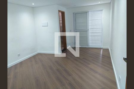 Casa à venda com 3 quartos, 204m² em Vila Costa Melo, São Paulo