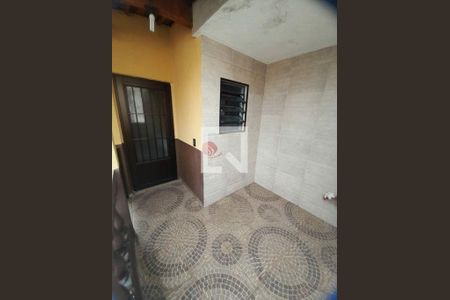 Casa à venda com 3 quartos, 130m² em Vila Tolstoi, São Paulo
