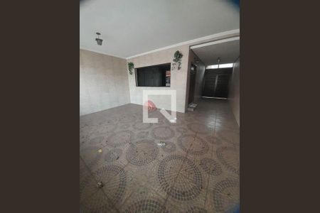 Casa à venda com 3 quartos, 130m² em Vila Tolstoi, São Paulo