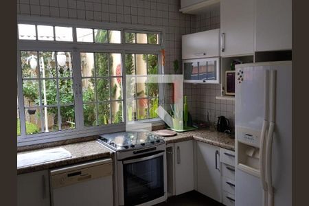 Casa à venda com 4 quartos, 425m² em Vila Regente Feijó, São Paulo