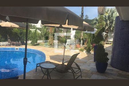 Casa à venda com 3 quartos, 350m² em Arujázinho I, Ii e Iii, Rio de Janeiro