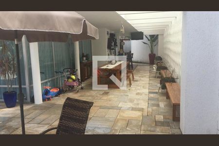 Casa à venda com 3 quartos, 350m² em Arujázinho I, Ii e Iii, Rio de Janeiro