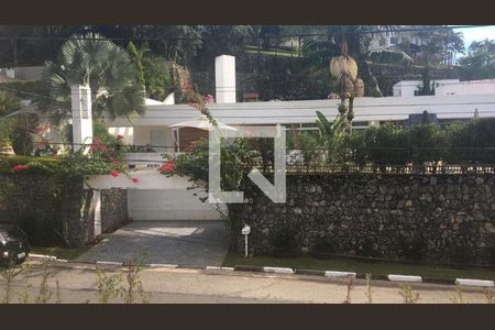 Casa à venda com 3 quartos, 350m² em Arujázinho I, Ii e Iii, Rio de Janeiro