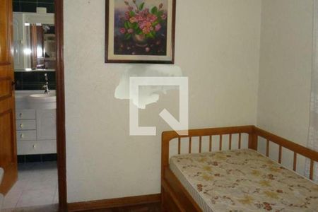 Casa à venda com 3 quartos, 200m² em Jardim Analia Franco, São Paulo