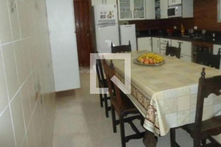 Casa à venda com 3 quartos, 200m² em Jardim Analia Franco, São Paulo