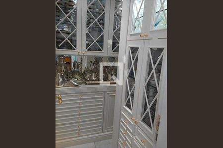 Apartamento à venda com 4 quartos, 375m² em Jardim Analia Franco, São Paulo