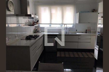 Apartamento à venda com 4 quartos, 335m² em Jardim Analia Franco, São Paulo