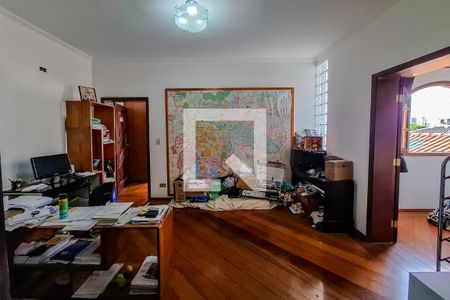 Escritório de casa para alugar com 4 quartos, 360m² em Vila Monumento, São Paulo