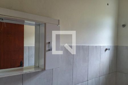 Banheiro de casa para alugar com 1 quarto, 42m² em Vila Colorado, Suzano