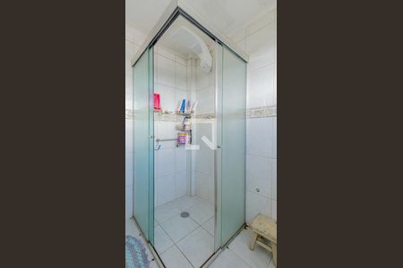 Banheiro de apartamento à venda com 2 quartos, 77m² em Vila São Geraldo, São Paulo