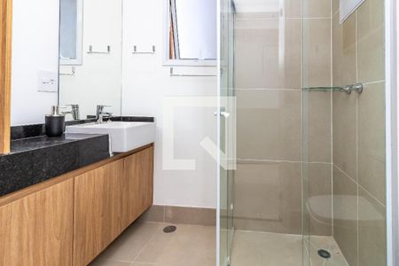 Banheiro de apartamento para alugar com 1 quarto, 21m² em Lapa, São Paulo