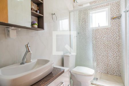Banheiro Social de casa de condomínio à venda com 3 quartos, 185m² em Aberta dos Morros, Porto Alegre