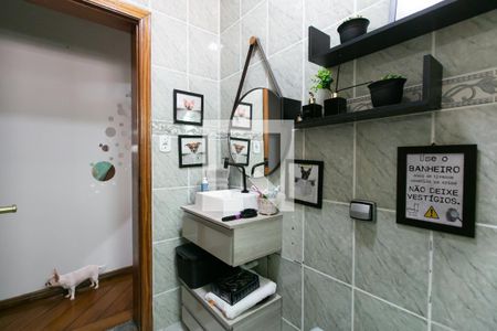 Banheiro 2 de casa para alugar com 4 quartos, 300m² em Jardim Nossa Senhora do Carmo, São Paulo