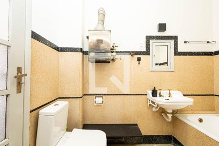 Banheiro de kitnet/studio para alugar com 1 quarto, 28m² em Centro Histórico de São Paulo, São Paulo