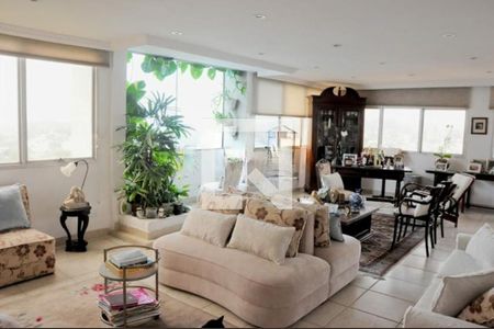 Apartamento à venda com 4 quartos, 230m² em Santo Amaro, São Paulo