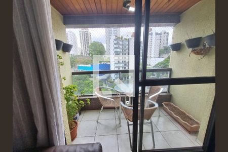 Sala de apartamento à venda com 3 quartos, 90m² em Jardim Londrina, São Paulo