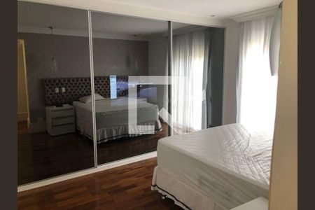 Casa à venda com 4 quartos, 350m² em Vila Progredior, São Paulo