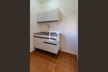 Cozinha de kitnet/studio à venda com 1 quarto, 40m² em Menino Deus, Porto Alegre