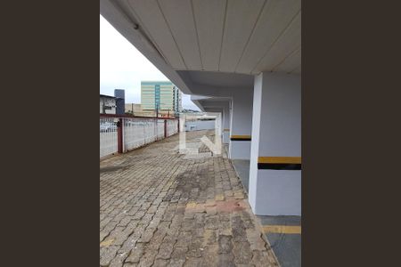 Garagem de apartamento para alugar com 1 quarto, 57m² em Kobrasol, São José