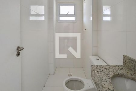 Banheiro da Suíte de apartamento para alugar com 1 quarto, 59m² em Canto do Forte, Praia Grande