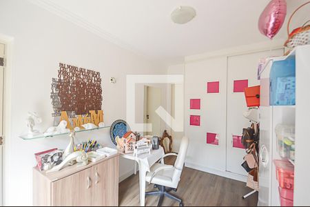 Quarto 4 - Suíte de casa à venda com 4 quartos, 350m² em Parque dos Passaros, São Bernardo do Campo