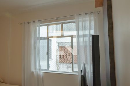 Sala de apartamento para alugar com 2 quartos, 80m² em Penha Circular, Rio de Janeiro
