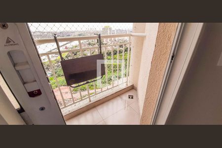 Sacada de apartamento para alugar com 2 quartos, 52m² em Padroeira, Osasco