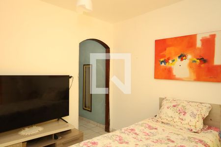 Quarto 1 de casa para alugar com 2 quartos, 105m² em Itaquera, São Paulo