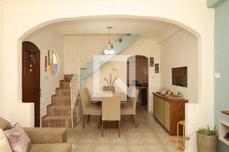 Sala de casa para alugar com 2 quartos, 105m² em Itaquera, São Paulo