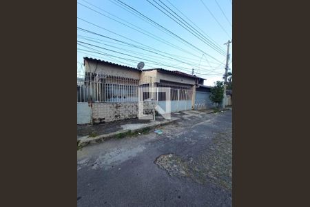 Foto 01 de casa à venda com 3 quartos, 239m² em Renascença, Belo Horizonte