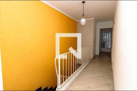 Corredor de casa à venda com 3 quartos, 180m² em Vila Buenos Aires, São Paulo