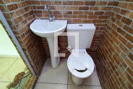 Banheiro de casa de condomínio para alugar com 0 quarto, 25m² em Boqueirão, Praia Grande