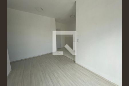 Sala de apartamento para alugar com 1 quarto, 52m² em Cemucam, Cotia