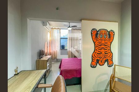 Sala/Quarto de apartamento à venda com 1 quarto, 41m² em Centro, Rio de Janeiro