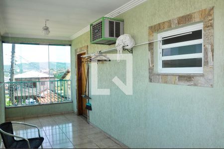 Casa para alugar com 250m², 3 quartos e 5 vagasDetalhe - Varanda