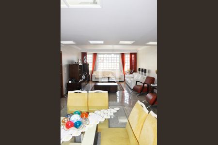 Casa para alugar com 250m², 3 quartos e 5 vagasSala de Jantar