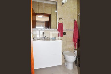 Casa para alugar com 250m², 3 quartos e 5 vagasBanheiro/Suíte
