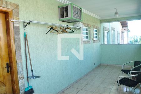 Casa para alugar com 250m², 3 quartos e 5 vagasVaranda
