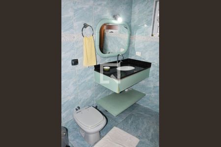 Casa para alugar com 250m², 3 quartos e 5 vagasBanheiro/Suíte 2