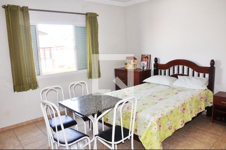 Casa para alugar com 250m², 3 quartos e 5 vagasSuíte 2