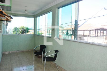 Casa para alugar com 250m², 3 quartos e 5 vagasDetalhe - Varanda