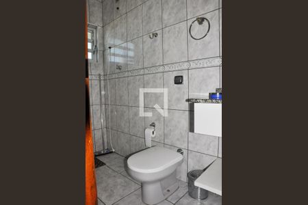 Casa para alugar com 250m², 3 quartos e 5 vagasBanheiro/Suíte 3